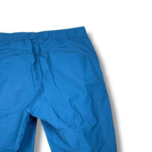 New Arc’teryx Konseal Pant Women’s Sz 10 Serene Green Outdoor Hiking Zip Pockets - Picture 7 of 15